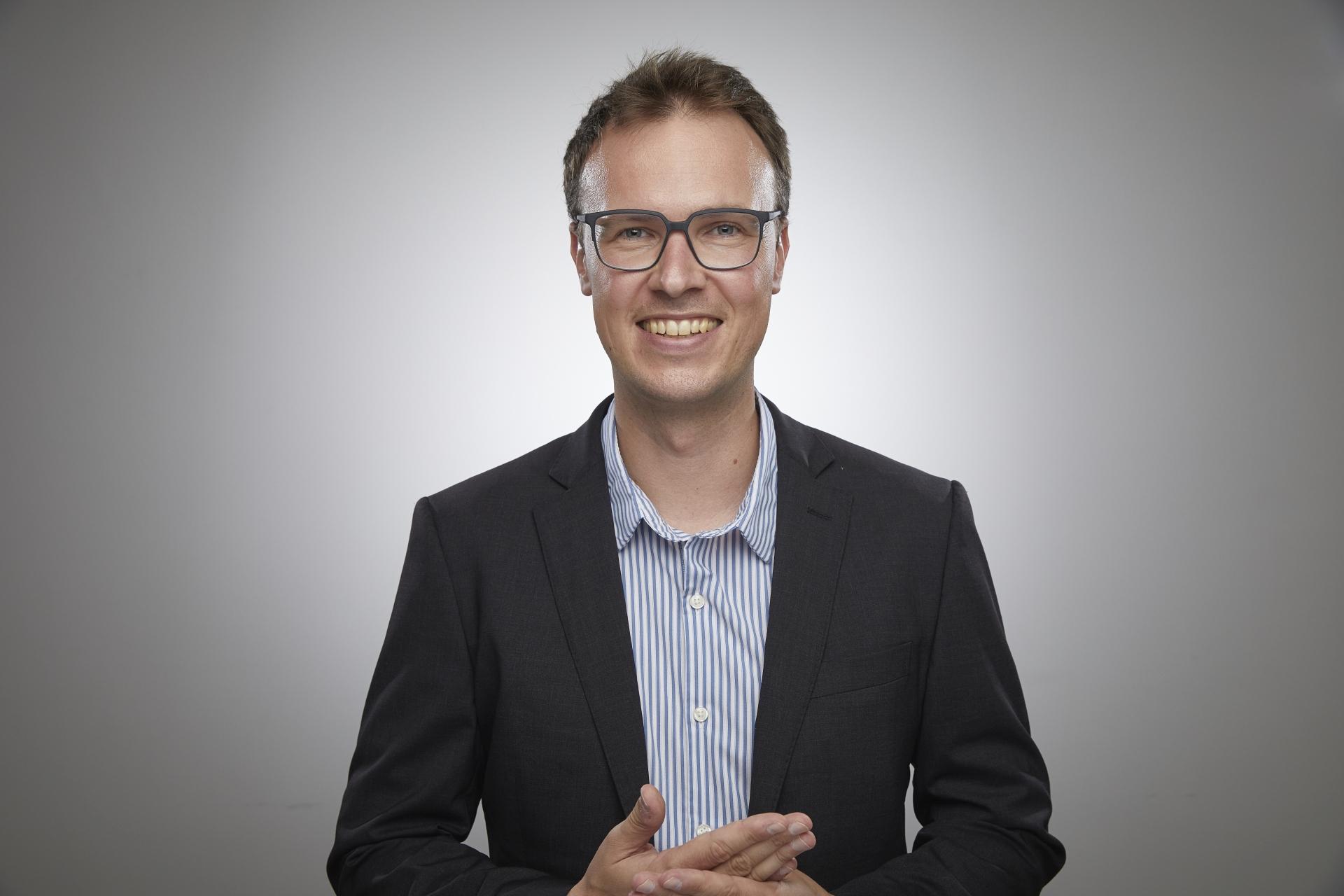 Profile picture of Professor Dr. Sebastian Hohenberg