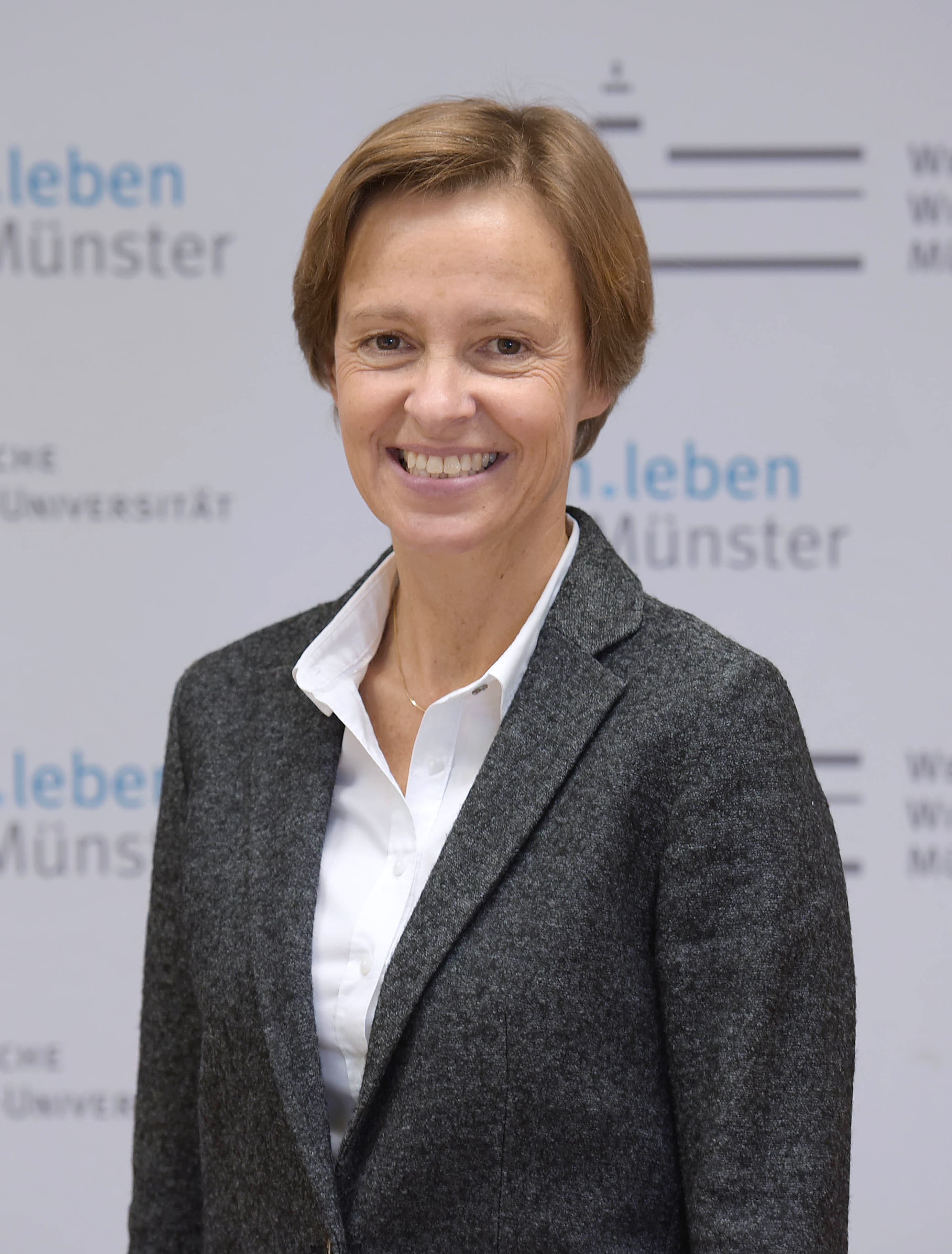 Profilbild von Professor Dr. Petra Pohlmann