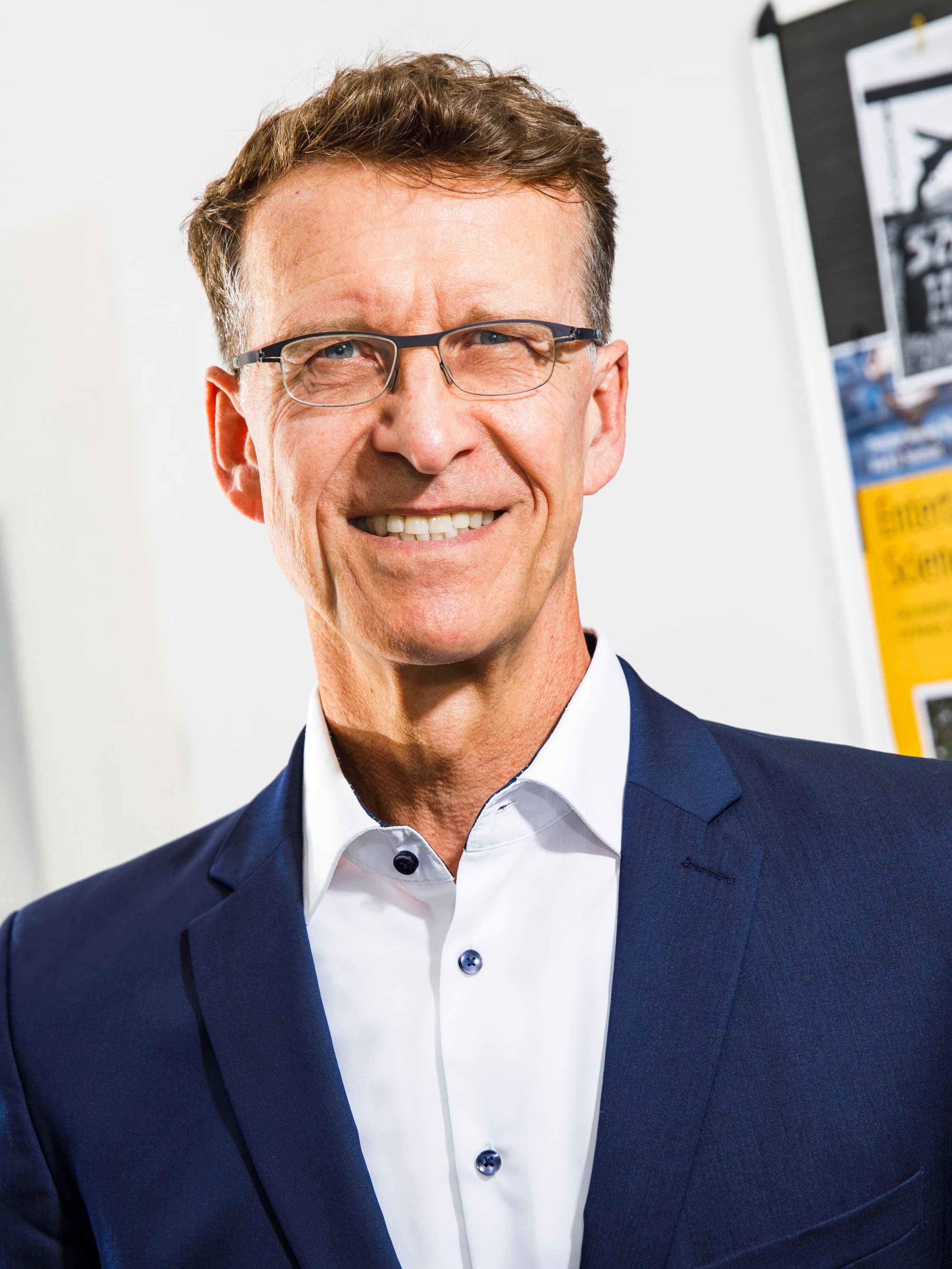 Profile picture of Univ.-Prof. Dr. Thorsten Hennig-Thurau