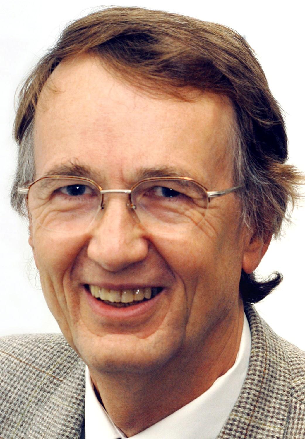 Profilbild von Prof. Dr. rer.nat. Eberhard Schlatter