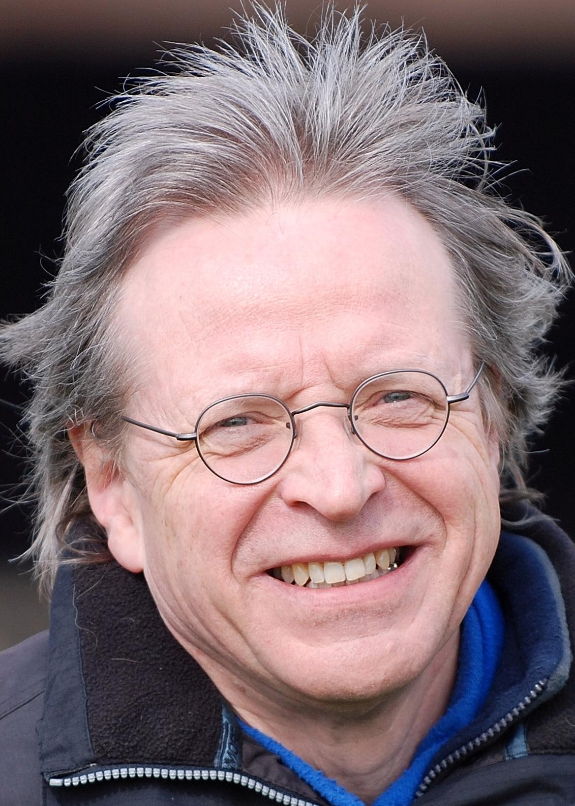 Profilbild von Professor Dr. Franz Breuer