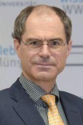 Profilbild von Prof. Dr. Peter Oestmann