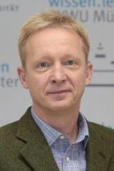 Profile picture of Professor Dr. Nils Jansen