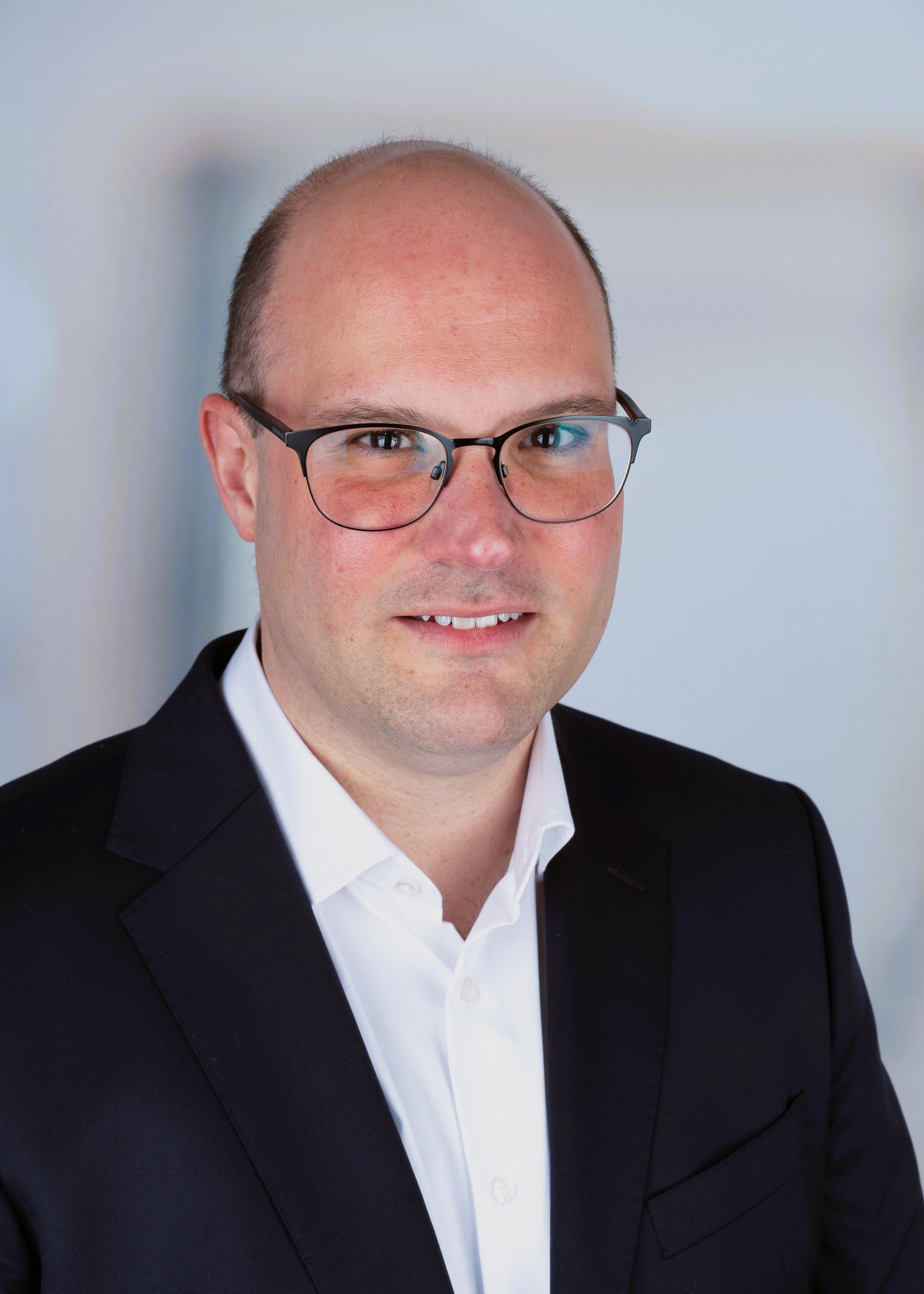 Profile picture of Dr. Stephan Kokew