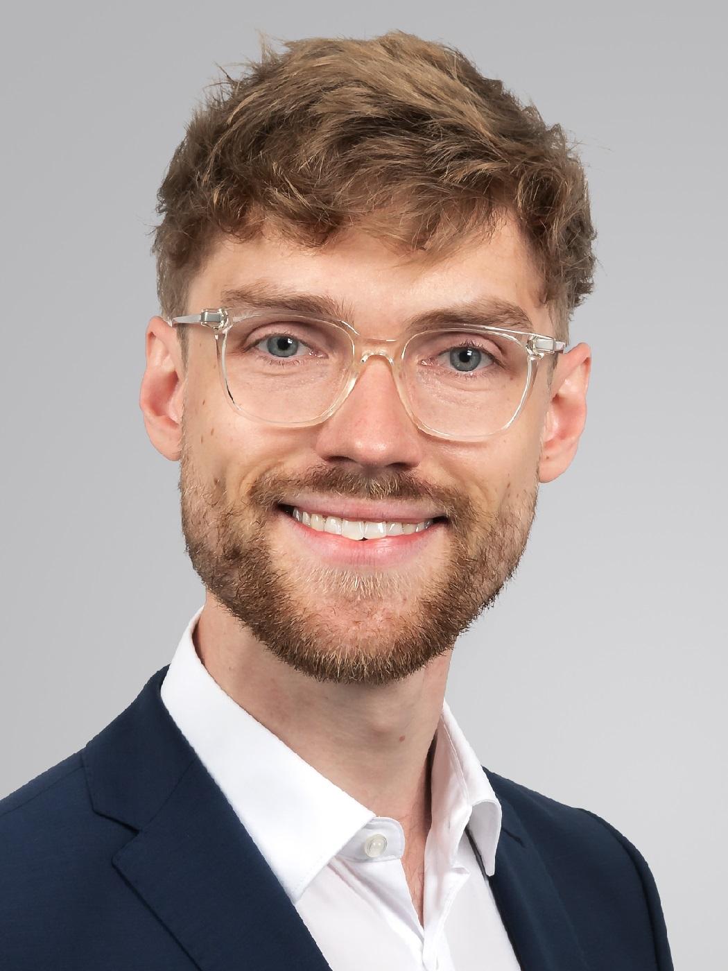 Profilbild von Dr. Simon Schölzel